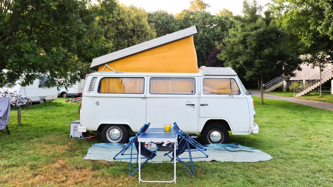 CAMPING AU BORD DE LOIRE